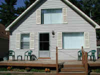 chalet19outside.jpg (66696 bytes)